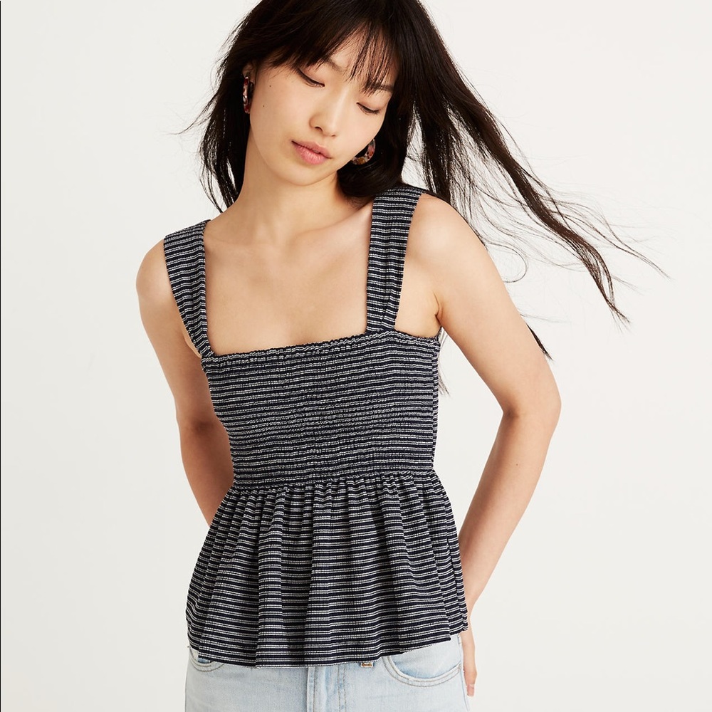 NWOT Texture & Thread Smocked Peplum Tank Top M